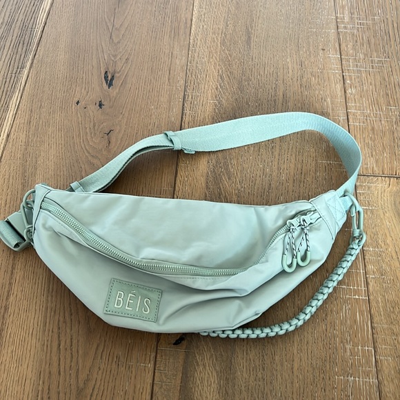 BEIS Light Blue Crossbody Bag - Picture 3 of 5